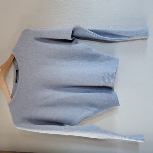Tahari XS Gray long sleeve sweater